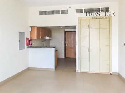 Apartment For Rent in Dubai Sports City, United Arab Emirates
