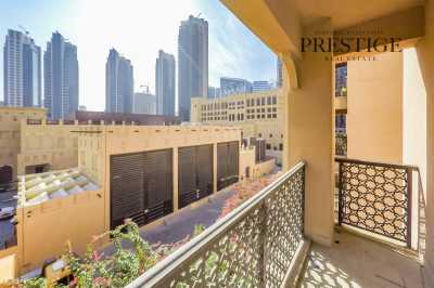 Apartment For Rent in Old Town, United Arab Emirates