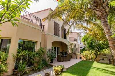 Villa For Sale in Greens, United Arab Emirates