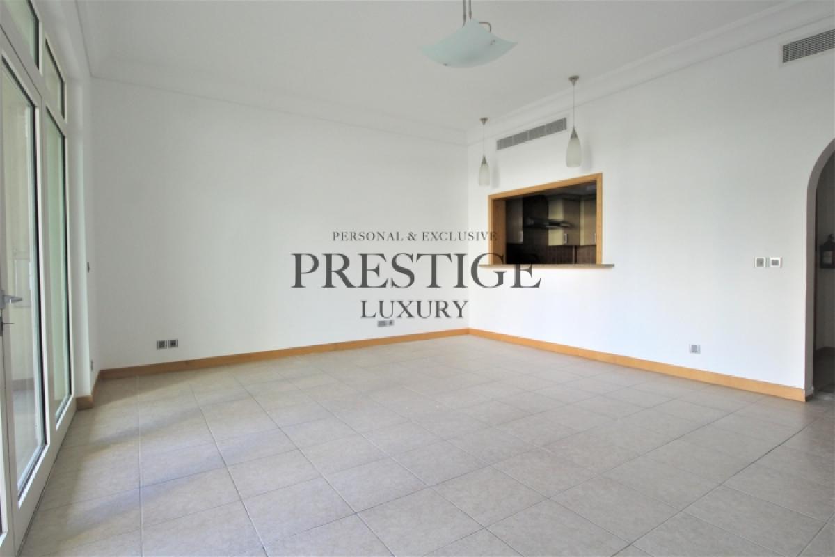 Picture of Apartment For Sale in The Palm Jumeirah, Dubai, United Arab Emirates