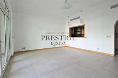 Apartment For Sale in The Palm Jumeirah, United Arab Emirates