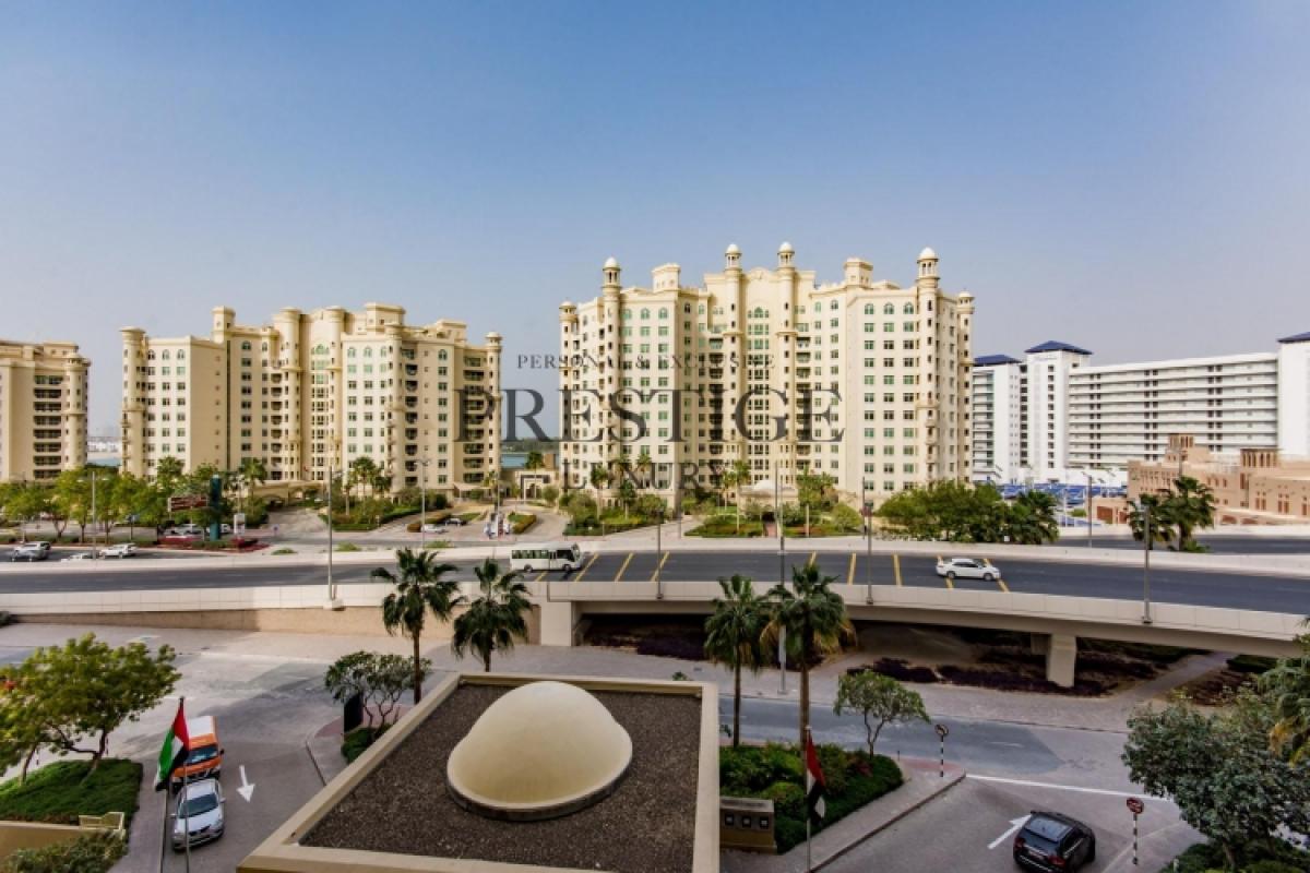 Picture of Apartment For Sale in The Palm Jumeirah, Dubai, United Arab Emirates