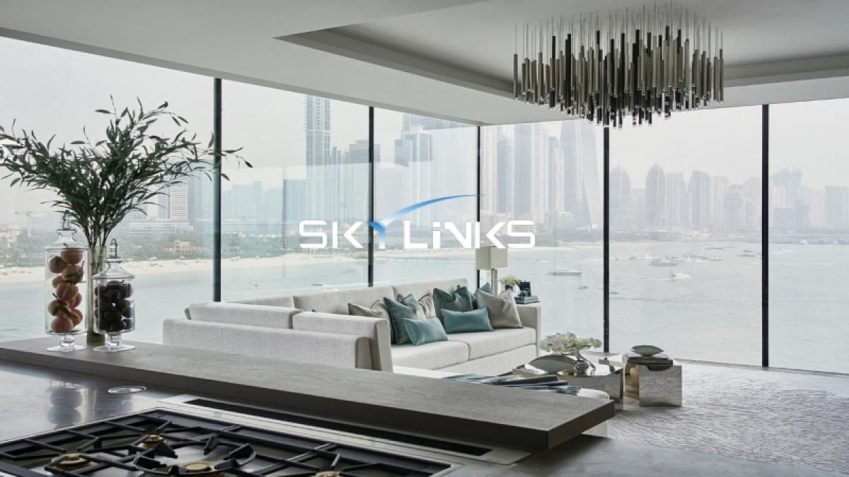 Picture of Apartment For Sale in The Palm Jumeirah, Dubai, United Arab Emirates