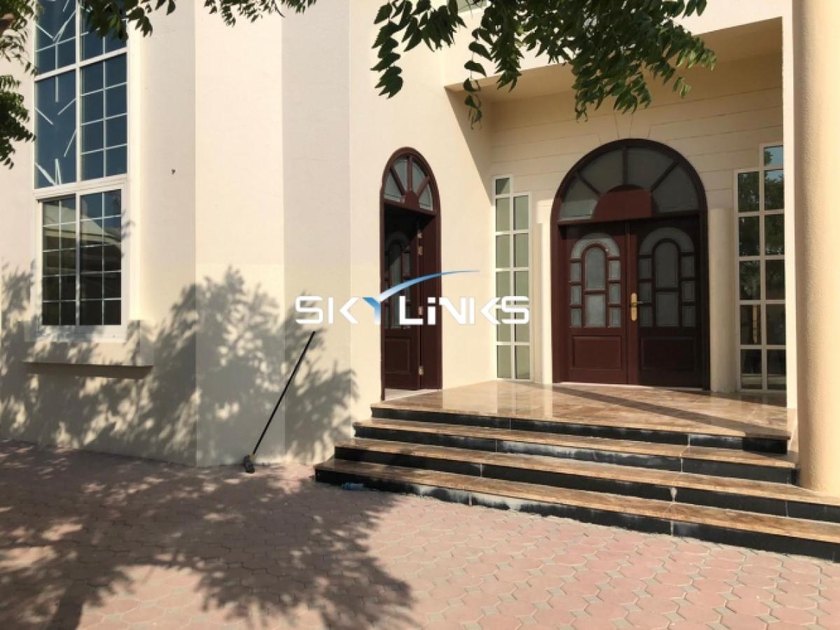 Picture of Villa For Rent in Al Barsha, Dubai, United Arab Emirates