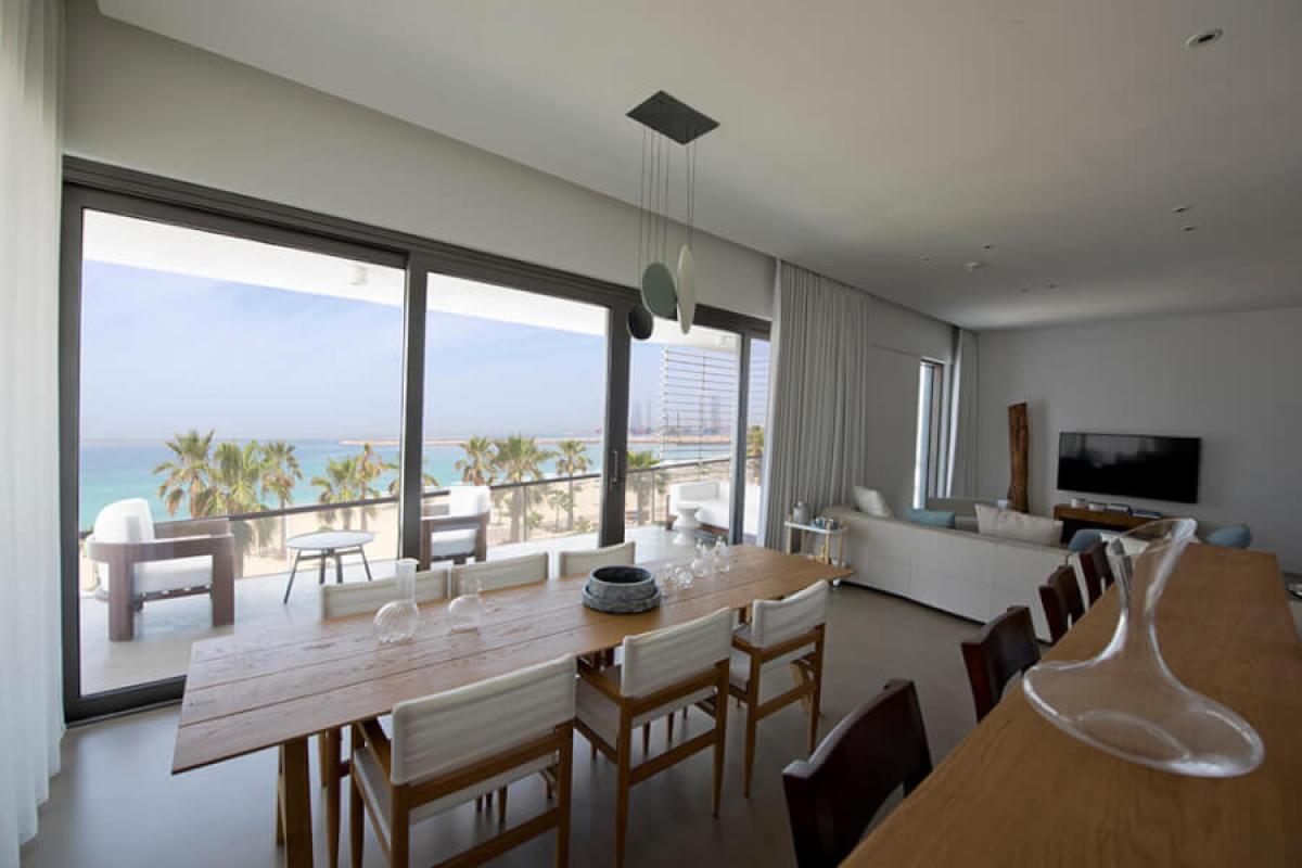 Picture of Apartment For Sale in Jumeirah, Dubai, United Arab Emirates