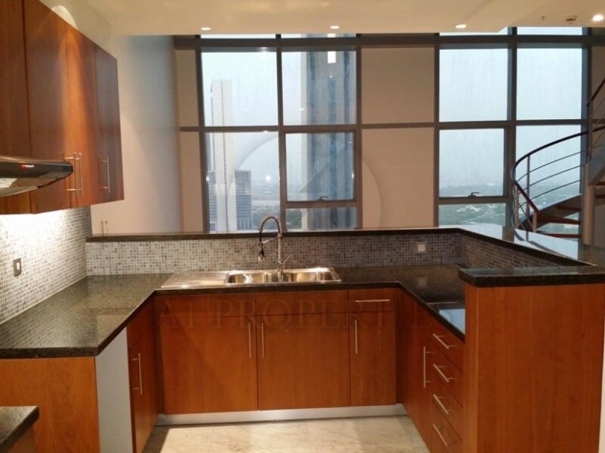 Picture of Apartment For Sale in Difc, Dubai, United Arab Emirates