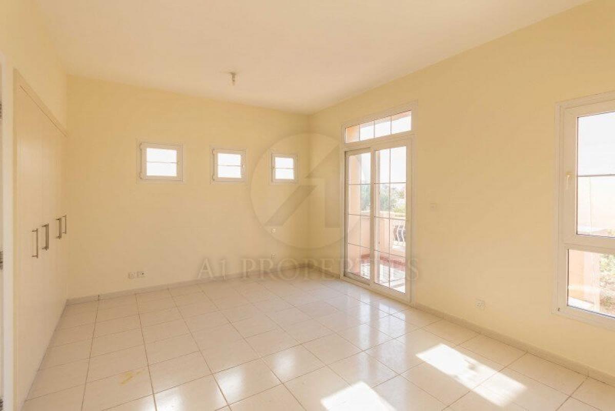 Picture of Villa For Sale in The Springs, Dubai, United Arab Emirates