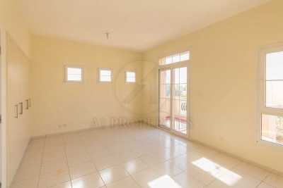 Villa For Sale in The Springs, United Arab Emirates