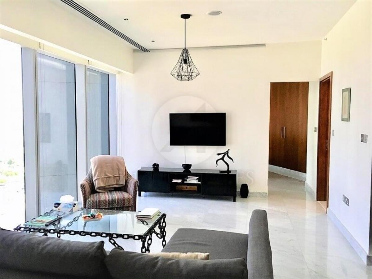 Picture of Apartment For Rent in Difc, Dubai, United Arab Emirates