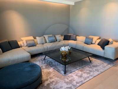 Apartment For Sale in The Palm Jumeirah, United Arab Emirates