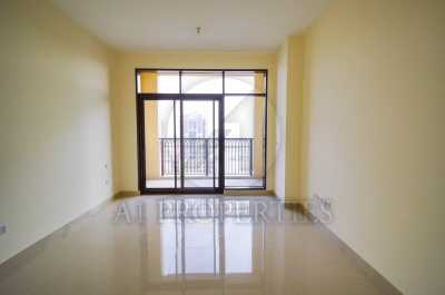 Apartment For Rent in Al Jaddaf, United Arab Emirates