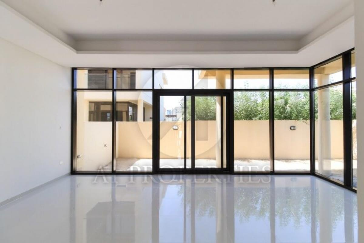 Picture of Home For Sale in Damac Hills (Akoya By Damac), Dubai, United Arab Emirates