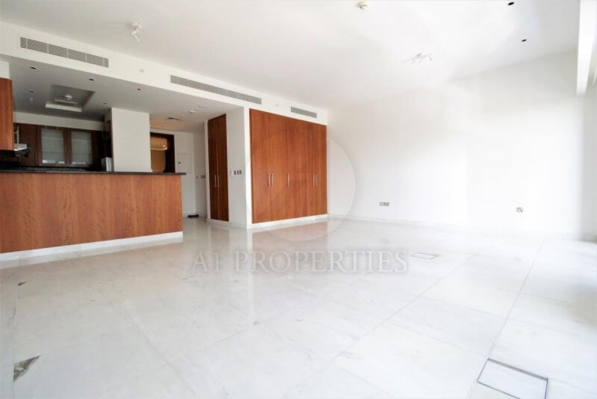 Picture of Apartment For Rent in Difc, Dubai, United Arab Emirates