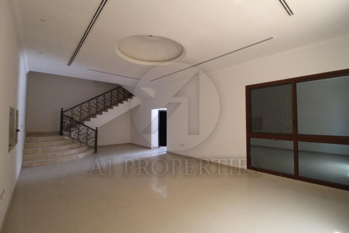 Picture of Villa For Rent in Al Barsha, Dubai, United Arab Emirates