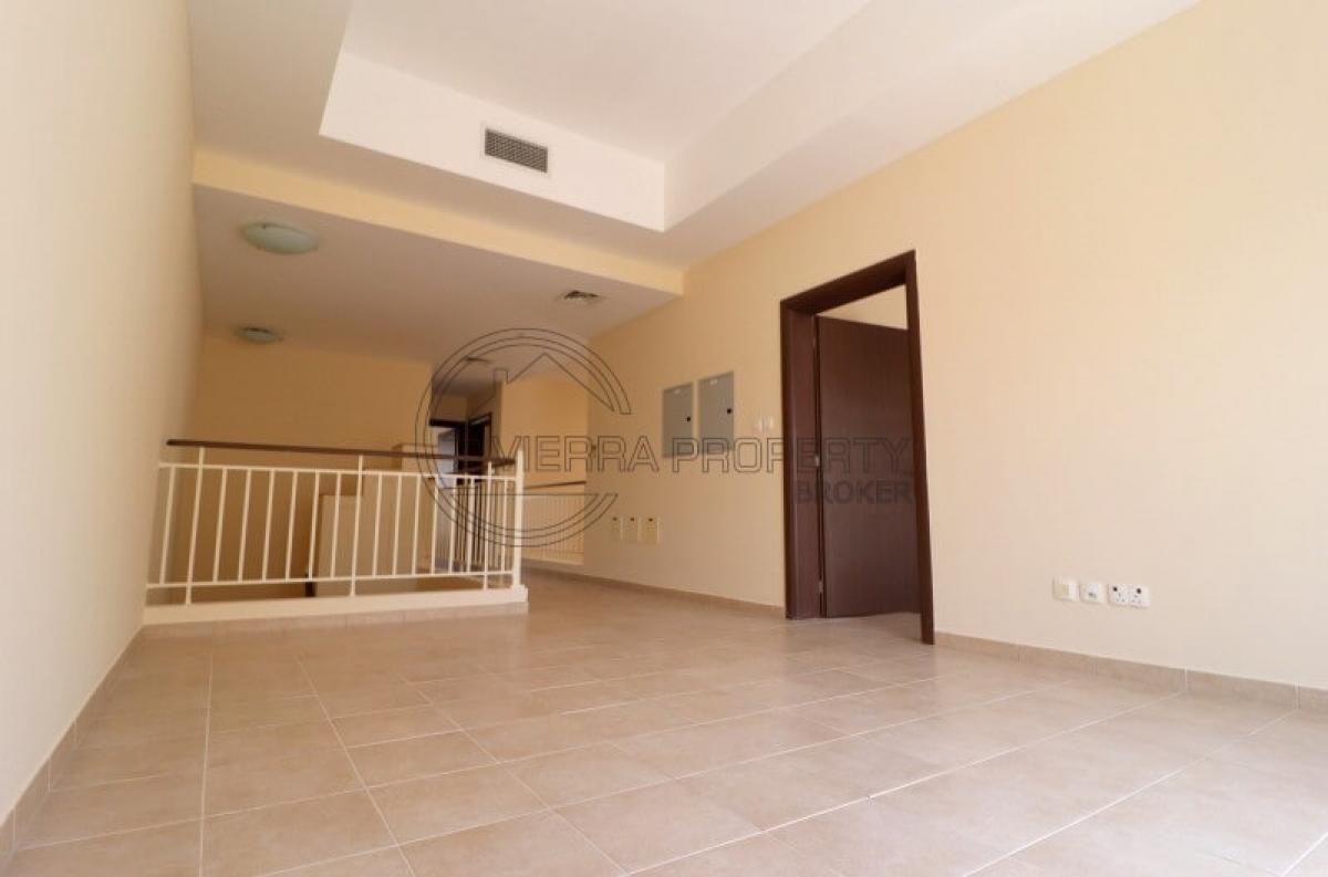 Picture of Villa For Sale in Dubai Silicon Oasis (Dso), Dubai, United Arab Emirates