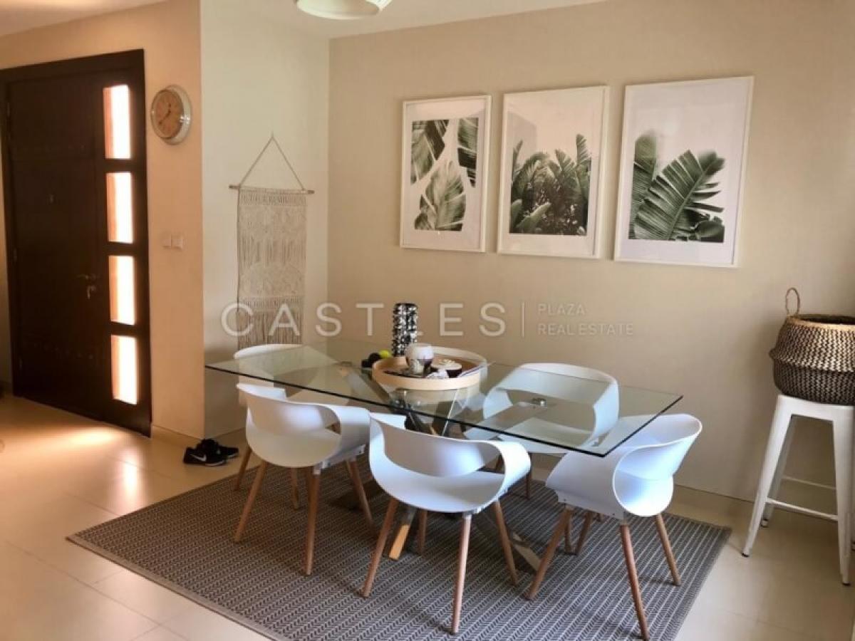 Picture of Home For Sale in Reem, Dubai, United Arab Emirates
