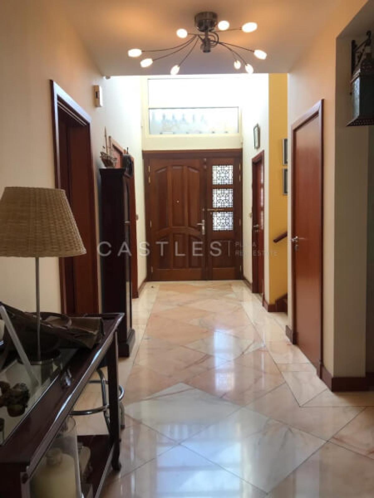 Picture of Villa For Sale in Arabian Ranches, Dubai, United Arab Emirates