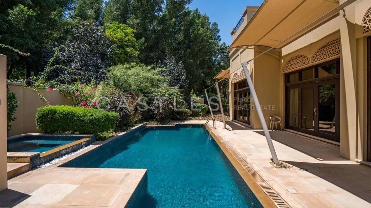 Picture of Villa For Rent in Al Barari, Dubai, United Arab Emirates