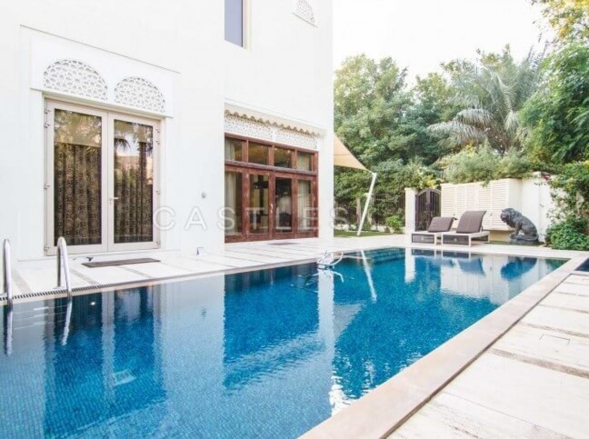 Picture of Villa For Sale in Al Barari, Dubai, United Arab Emirates