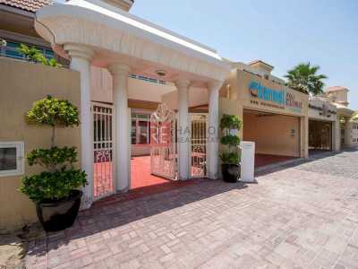 Villa For Rent in Jumeirah, United Arab Emirates