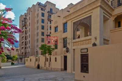 Apartment For Rent in Old Town, United Arab Emirates
