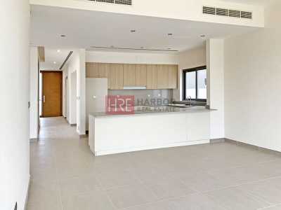 Villa For Sale in Dubai Hills Estate, United Arab Emirates