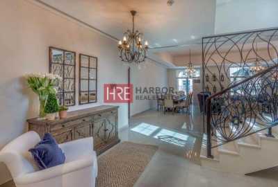 Villa For Sale in Motor City, United Arab Emirates