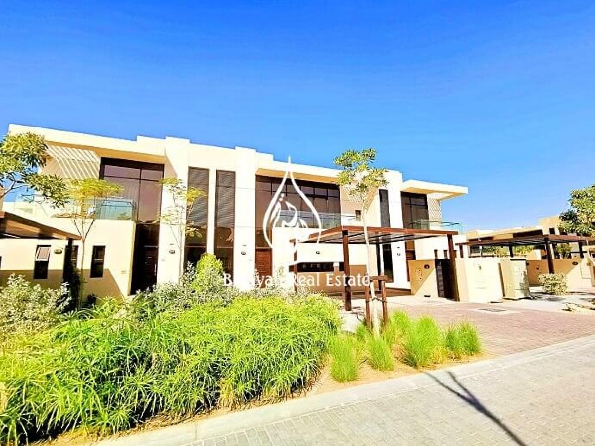 Picture of Villa For Sale in Damac Hills (Akoya By Damac), Dubai, United Arab Emirates