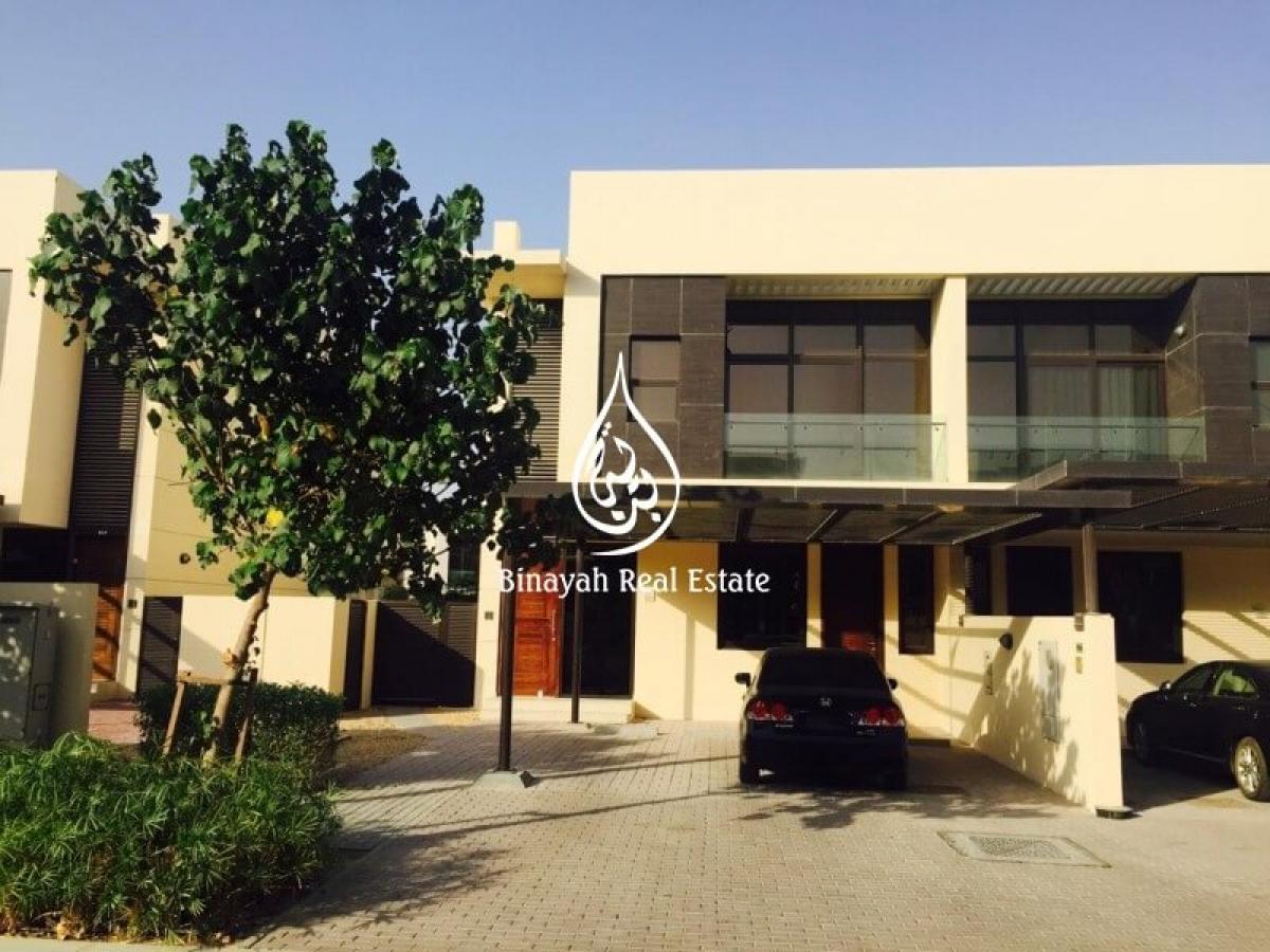 Picture of Villa For Sale in Damac Hills (Akoya By Damac), Dubai, United Arab Emirates