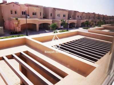 Home For Rent in Serena, United Arab Emirates