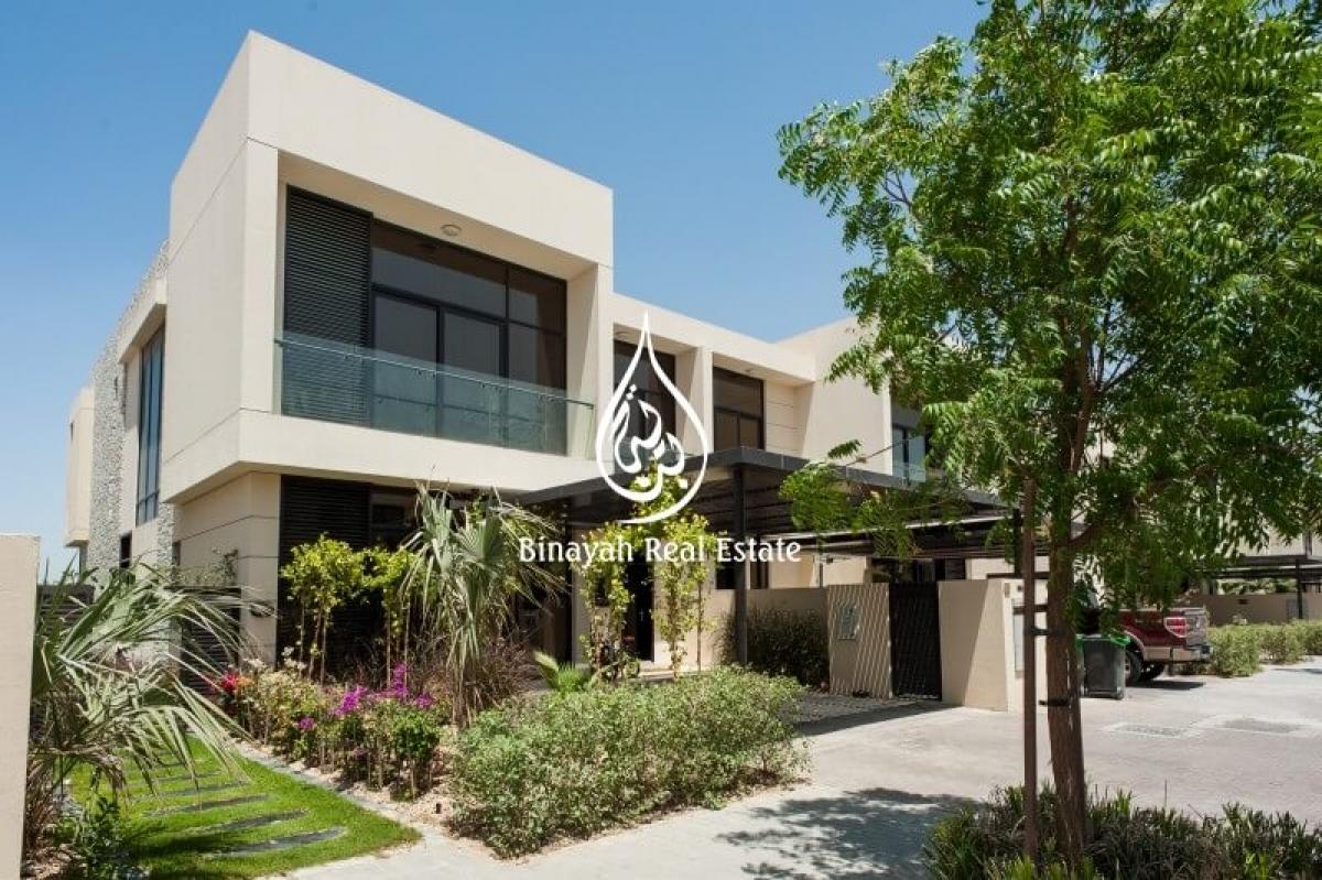 Picture of Villa For Rent in Damac Hills (Akoya By Damac), Dubai, United Arab Emirates
