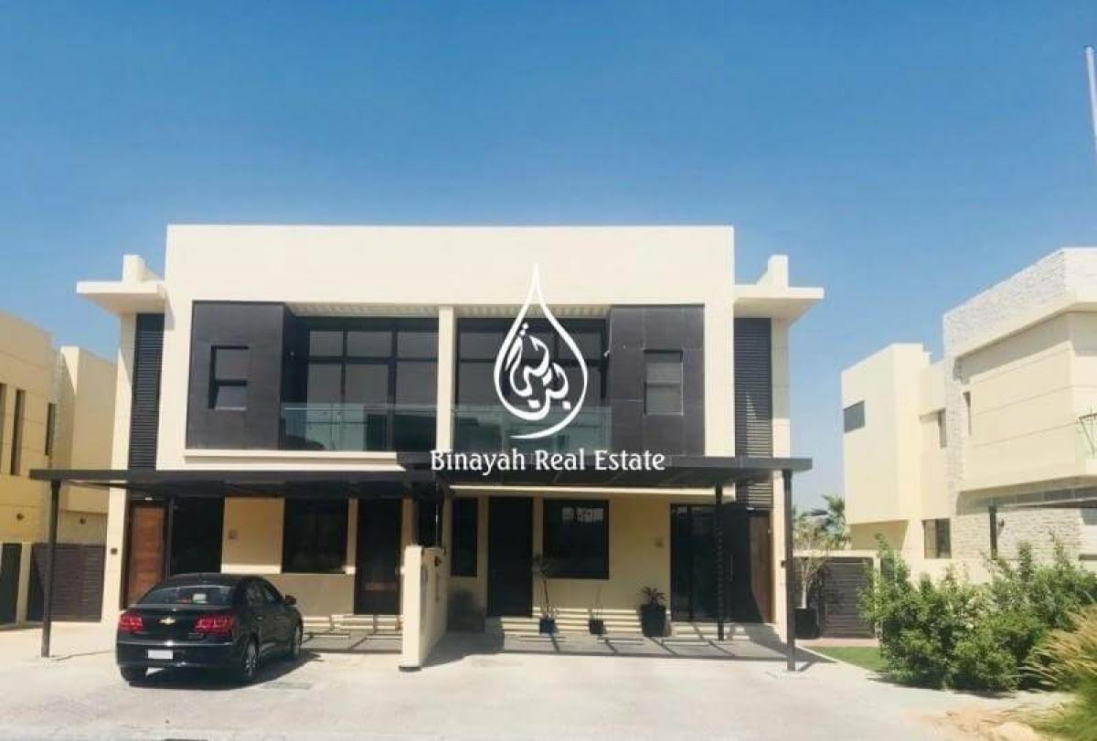 Picture of Villa For Sale in Damac Hills (Akoya By Damac), Dubai, United Arab Emirates