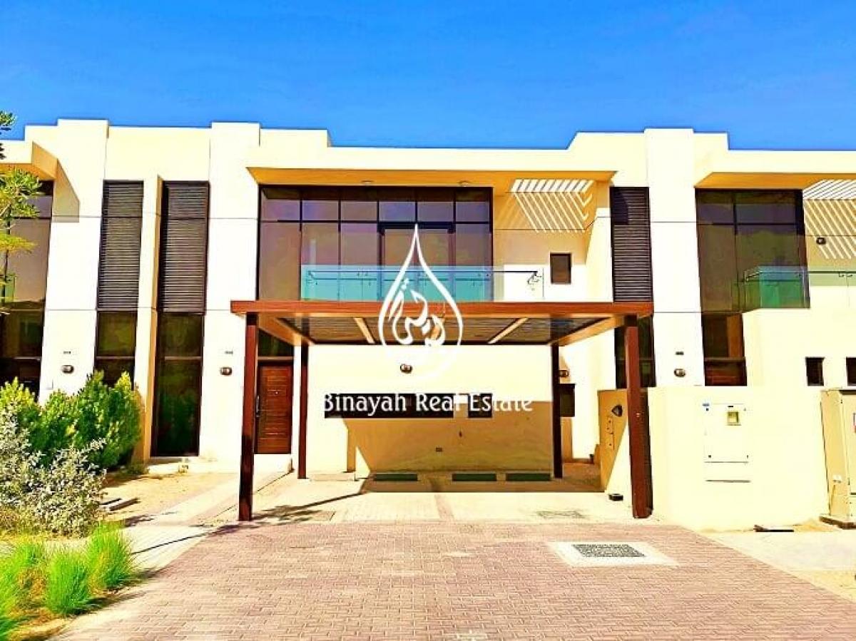 Picture of Villa For Rent in Damac Hills (Akoya By Damac), Dubai, United Arab Emirates