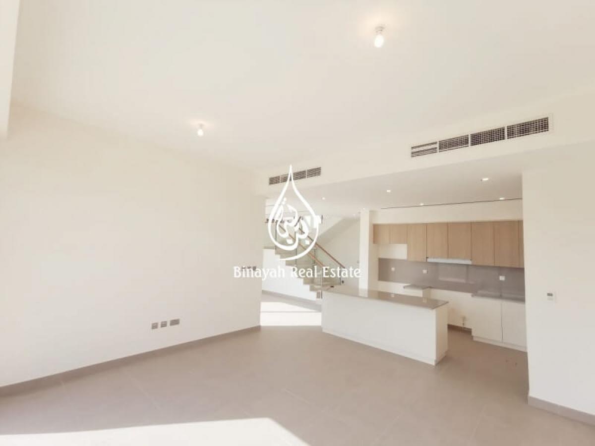 Picture of Villa For Sale in Dubai Hills Estate, Dubai, United Arab Emirates