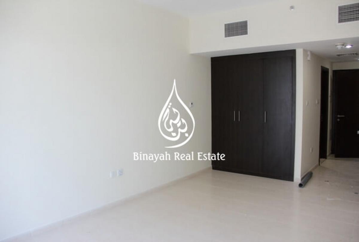 Picture of Apartment For Sale in Dubai Sports City, Dubai, United Arab Emirates