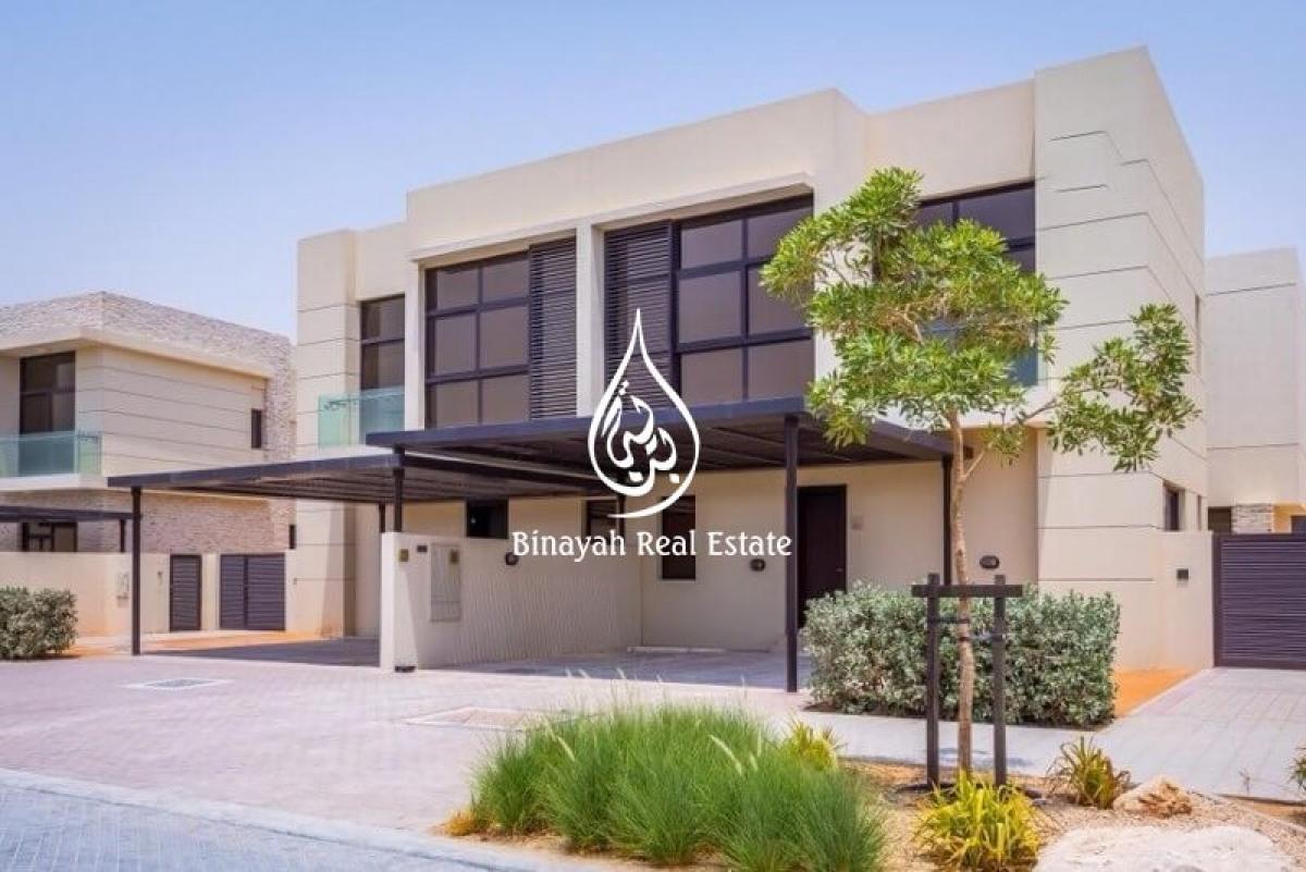 Picture of Villa For Sale in Damac Hills (Akoya By Damac), Dubai, United Arab Emirates