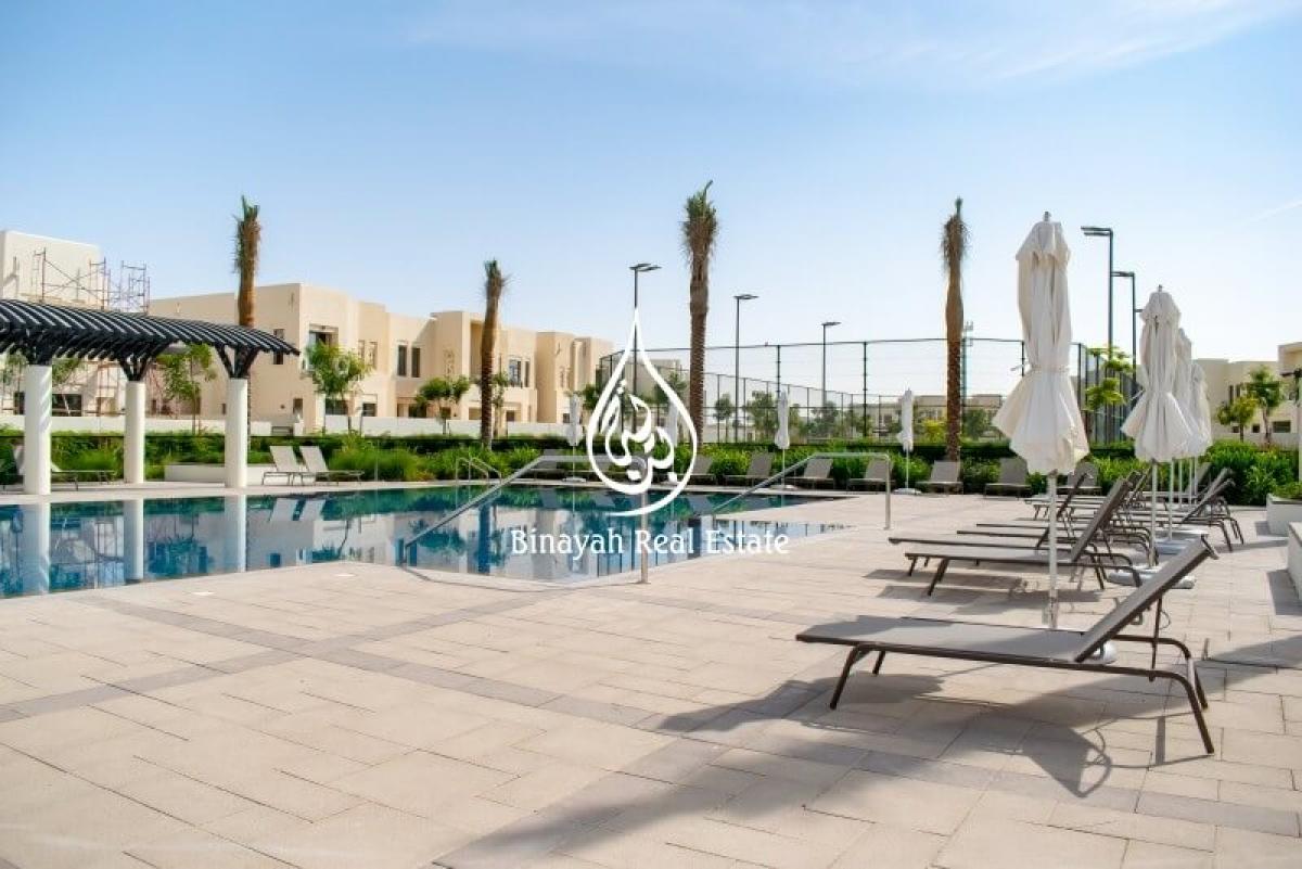 Picture of Villa For Sale in Mira Oasis, Dubai, United Arab Emirates