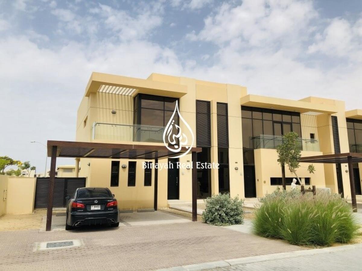 Picture of Villa For Rent in Damac Hills (Akoya By Damac), Dubai, United Arab Emirates