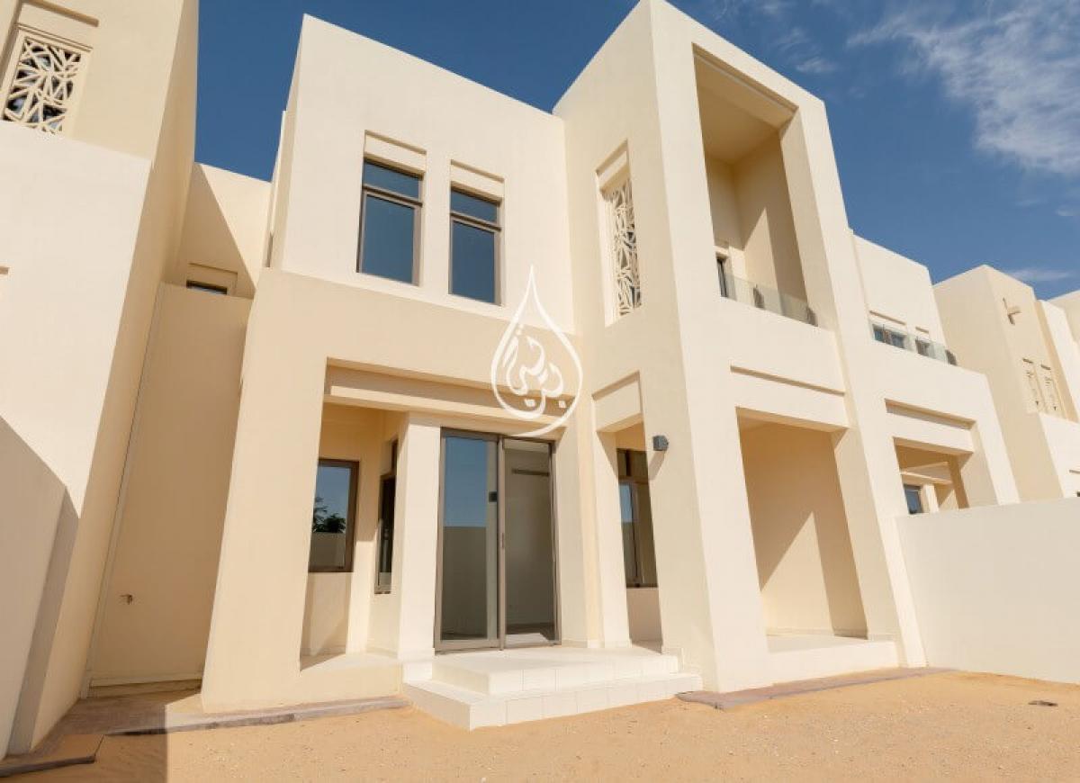 Picture of Villa For Sale in Mira Oasis, Dubai, United Arab Emirates