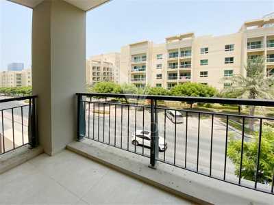 Apartment For Rent in The Views, United Arab Emirates