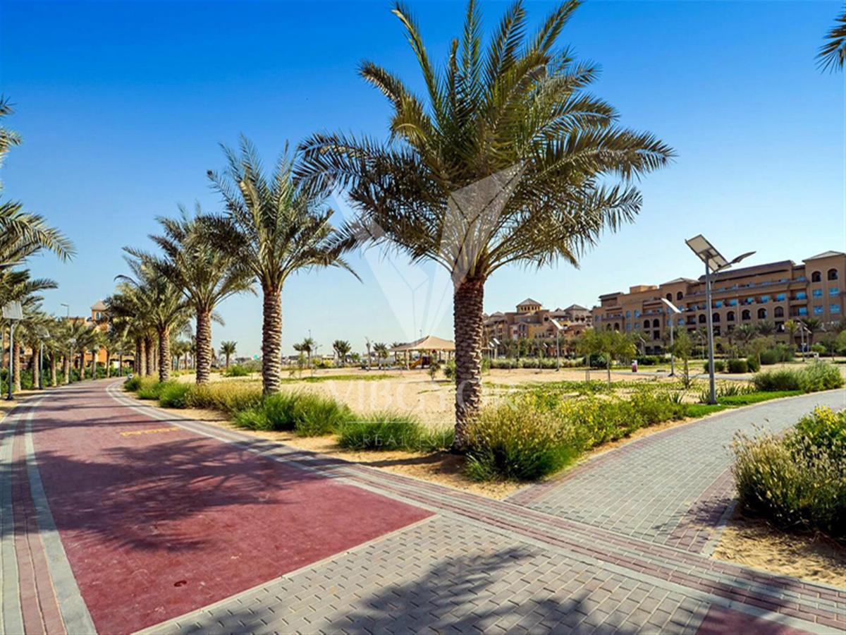 Picture of Residential Land For Sale in Jumeirah Village Circle (Jvc), Dubai, United Arab Emirates