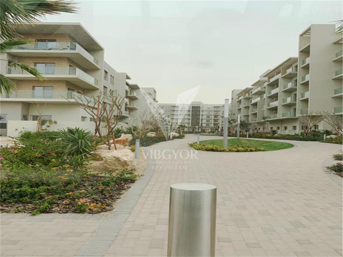 Picture of Apartment For Sale in Muwaileh Commercial, Sharjah, United Arab Emirates