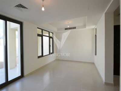 Home For Rent in Reem, United Arab Emirates