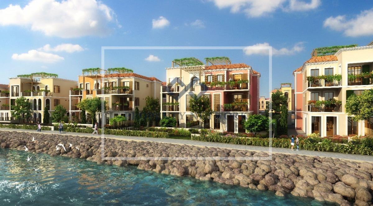 Picture of Home For Sale in Jumeirah, Dubai, United Arab Emirates