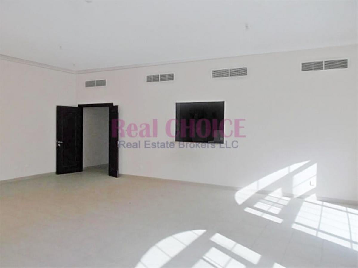 Picture of Apartment For Sale in Dubai Investment Park (Dip), Dubai, United Arab Emirates