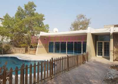 Villa For Rent in Jumeirah, United Arab Emirates