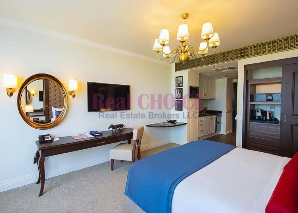 Picture of Apartment For Sale in The Palm Jumeirah, Dubai, United Arab Emirates