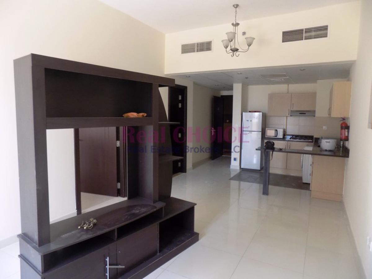 Picture of Apartment For Rent in Dubai Sports City, Dubai, United Arab Emirates