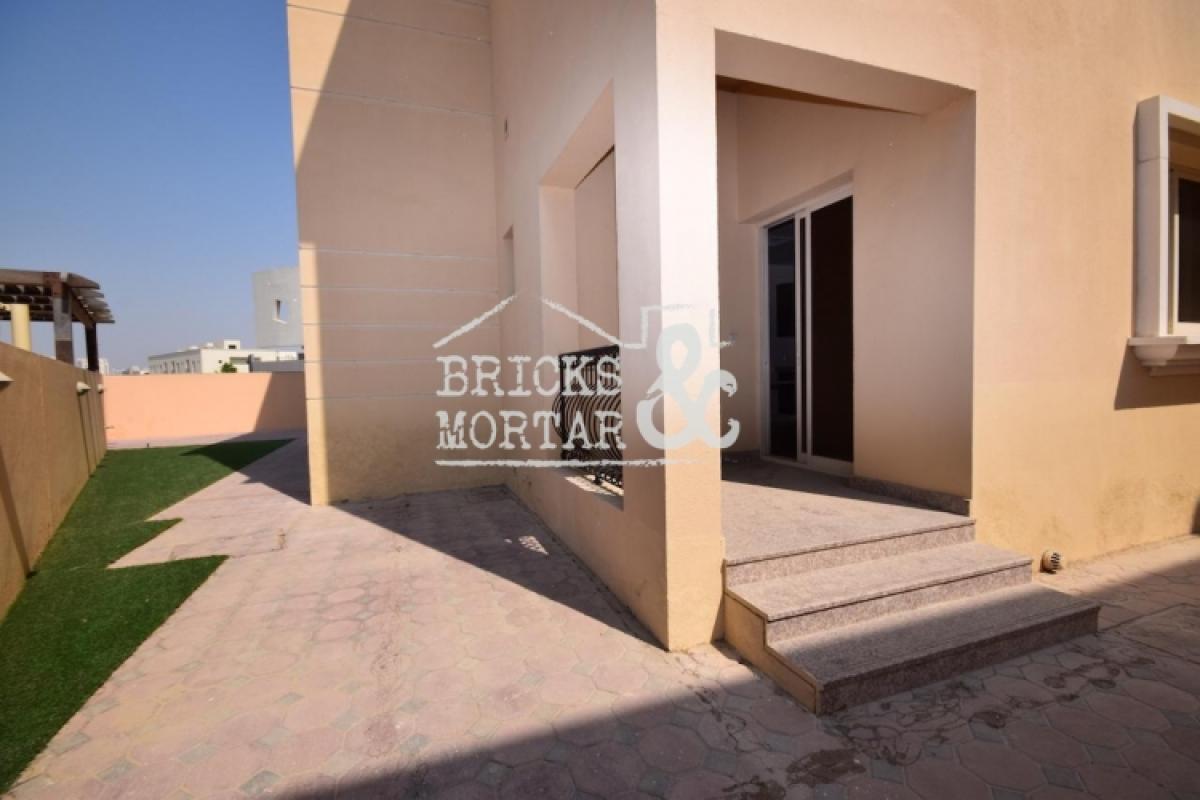 Picture of Villa For Rent in Al Barsha, Dubai, United Arab Emirates