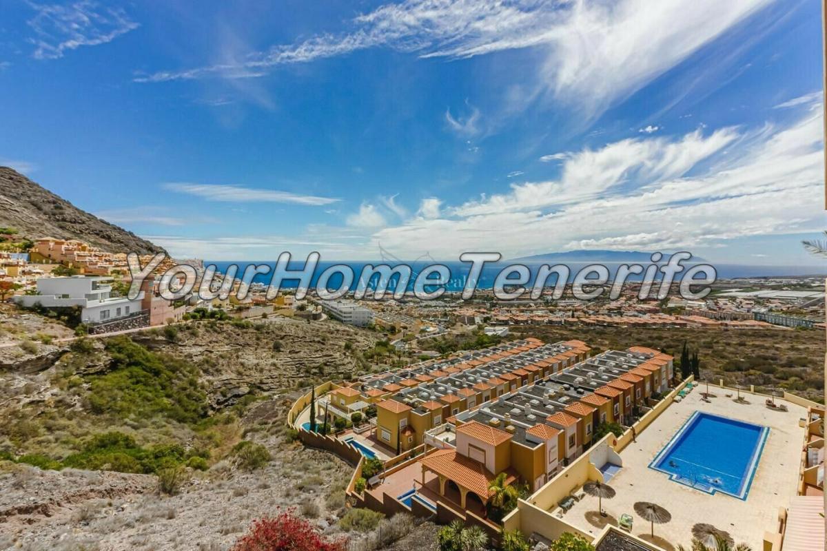 Picture of Apartment For Sale in Adeje, Tenerife, Spain